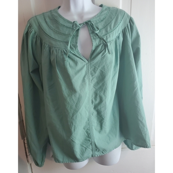 NEW Universal Thread Balloon Long Sleeve Tie Front Blouse - Picture 4 of 13